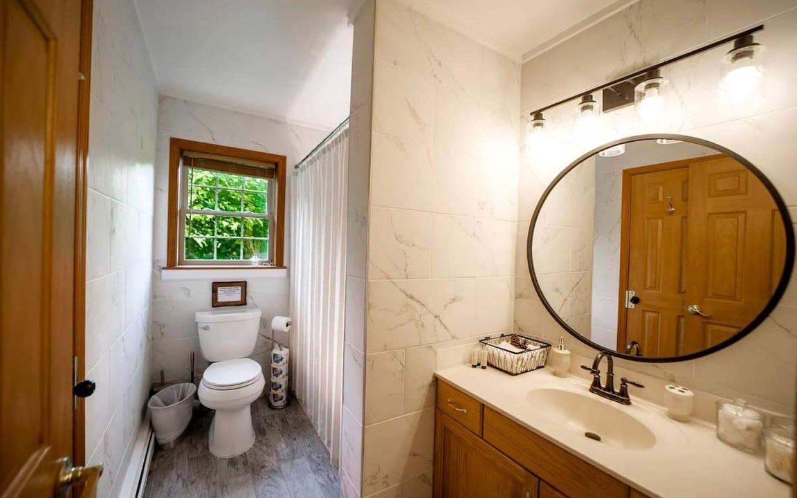 Photo of Bathroom in Livingston Manor