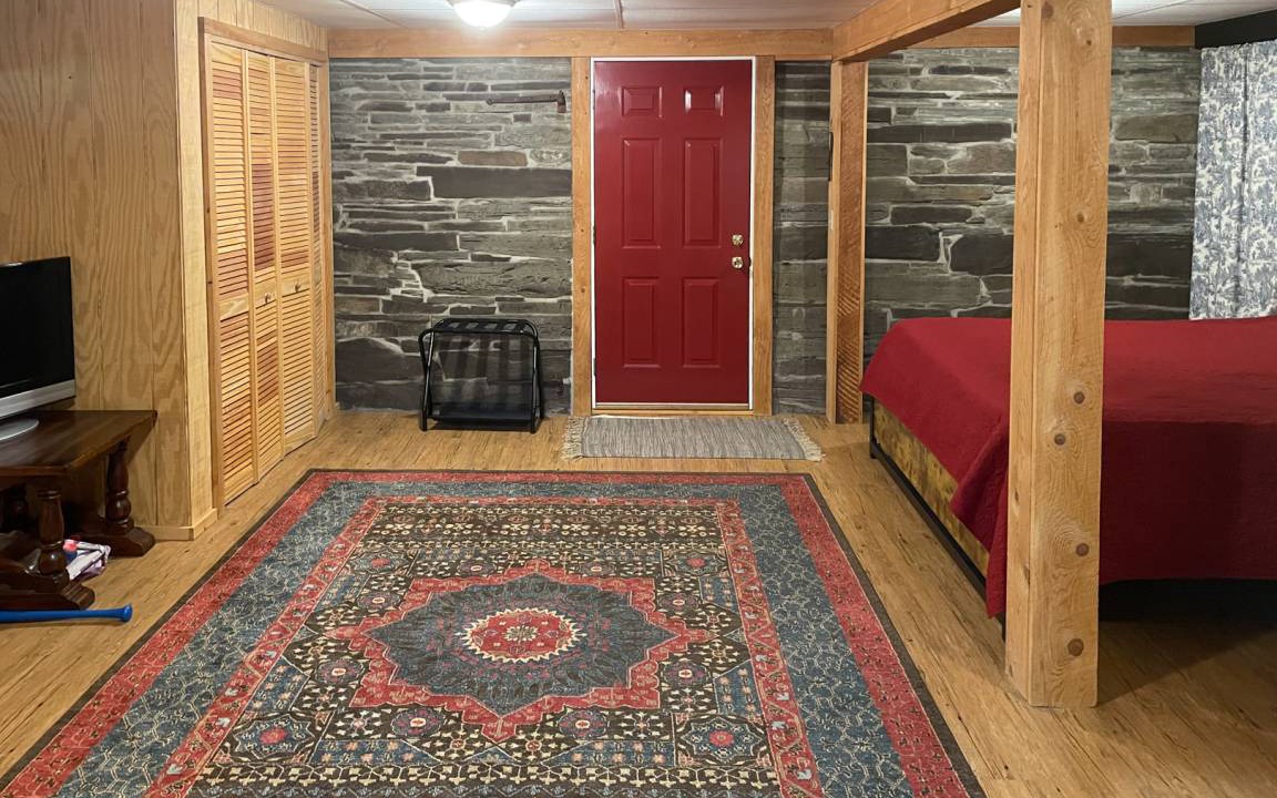 Photo of Bedroom in Thompson
