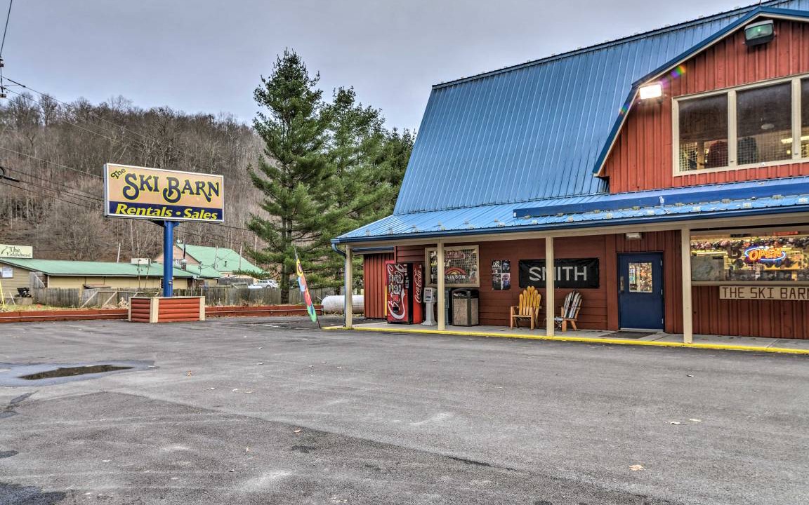 Photo of Others in Snowshoe