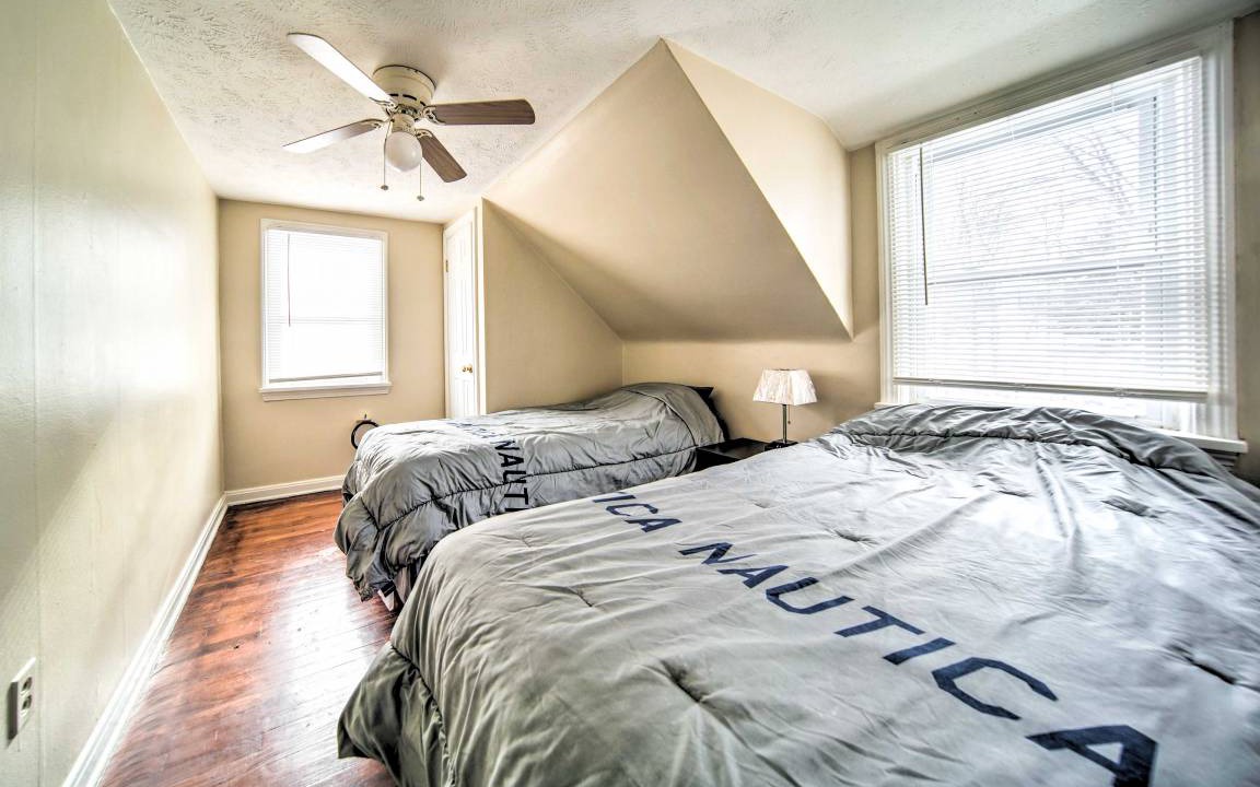 Photo of Bedroom in Eastlake