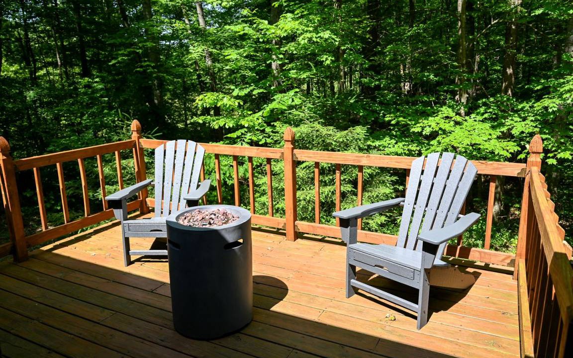 Photo of Patio Balcony in Laurelville