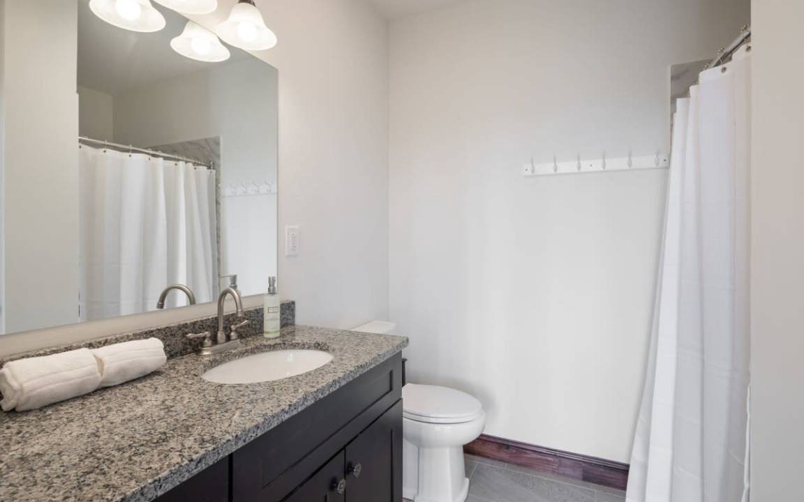 Photo of Bathroom in West Poplar