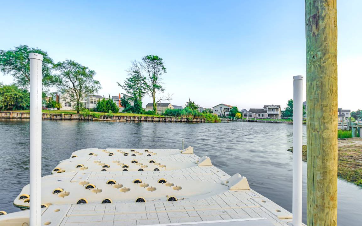 Photo of Others in Mystic Island