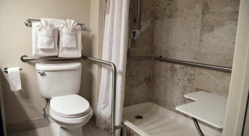 Photo of Bathroom in Fairlawn