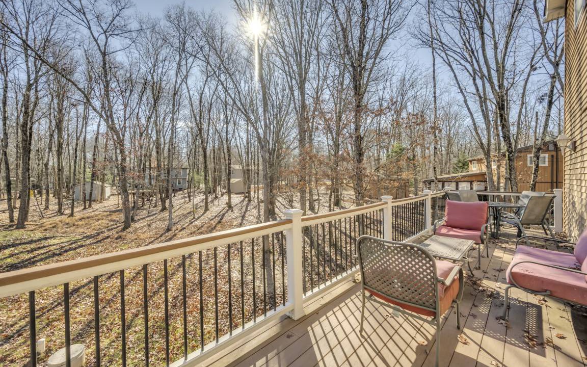 Photo of Patio Balcony in Albrightsville