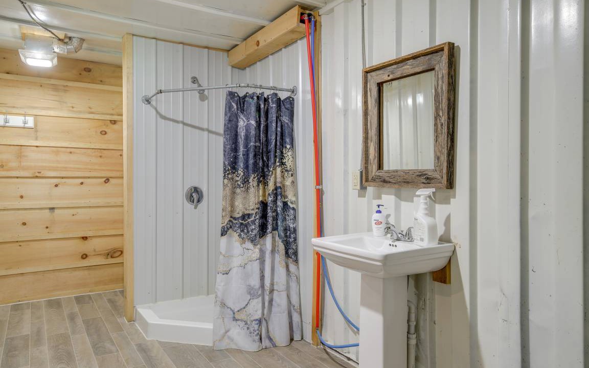 Photo of Bathroom in Winona