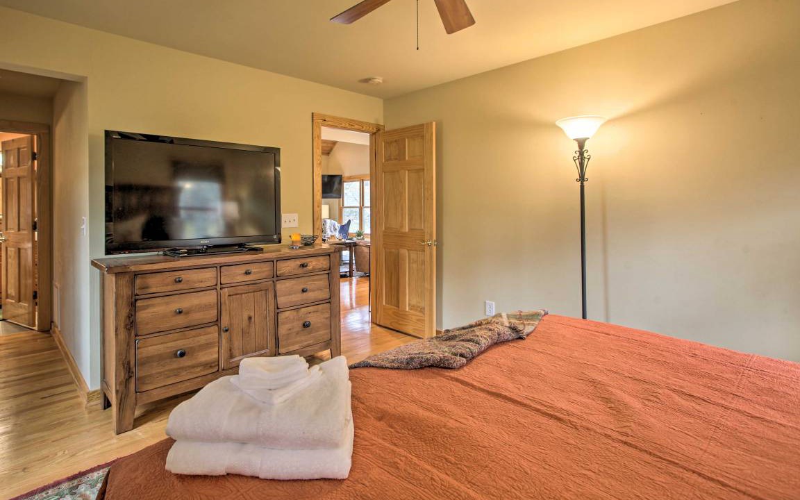 Photo of Bedroom in Chestnut Springs