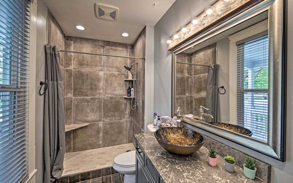 Photo of Bathroom in Noblesville