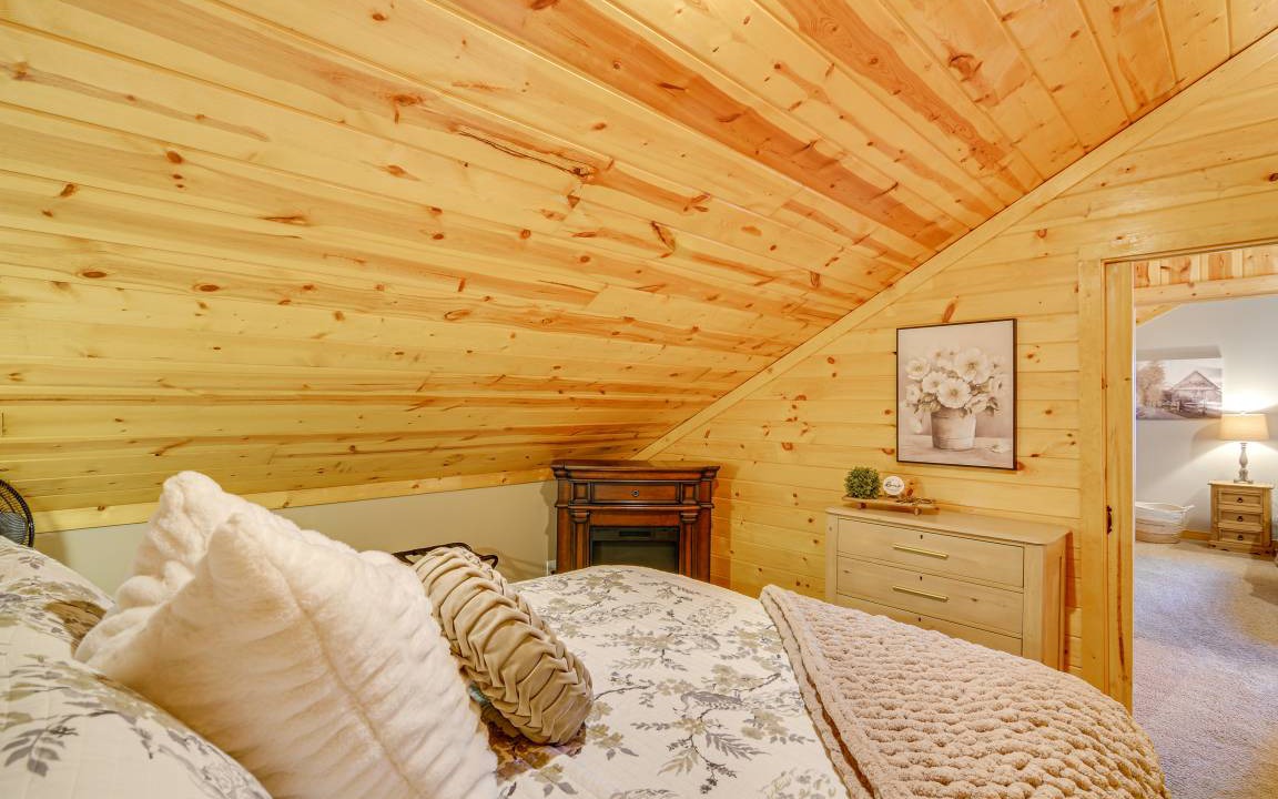 Photo of Bedroom in Burkesville