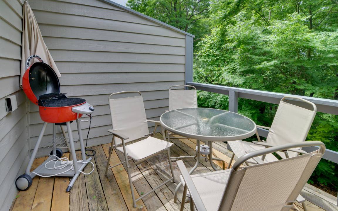Photo of Patio Balcony in Seven Springs