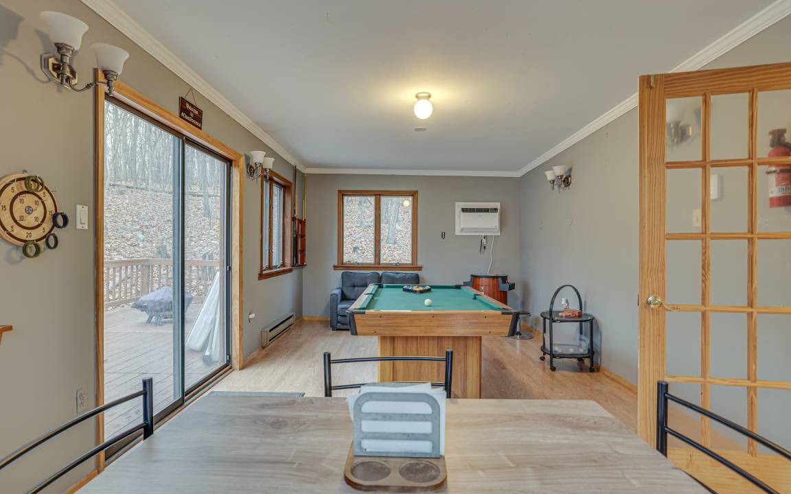 Photo of Livingroom in East Stroudsburg