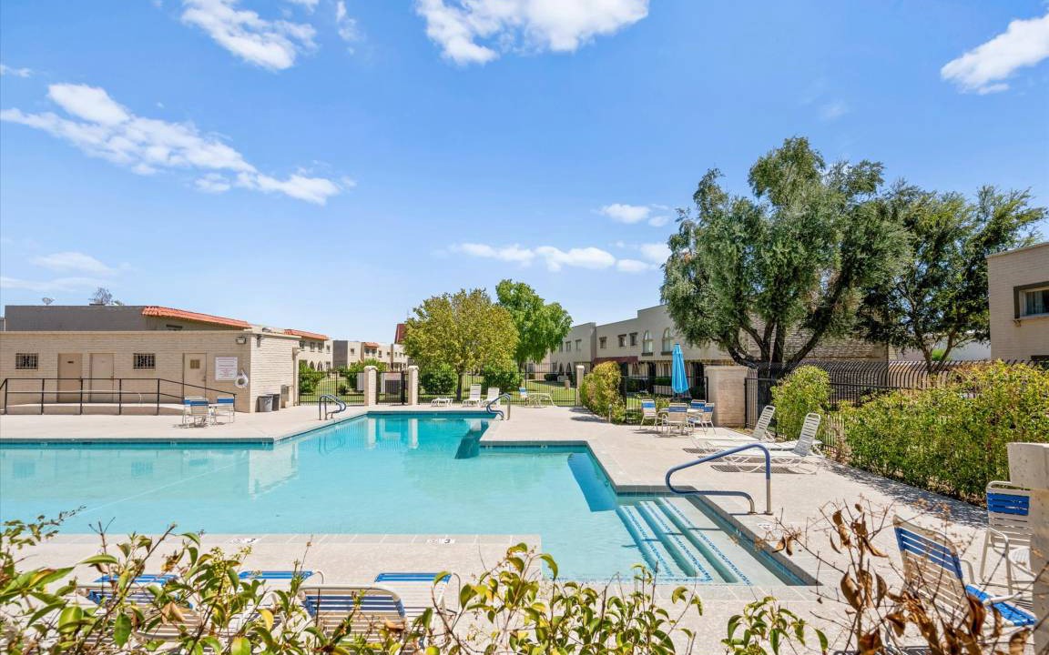 Photo of Outdoor in Casa Granada Townhouses