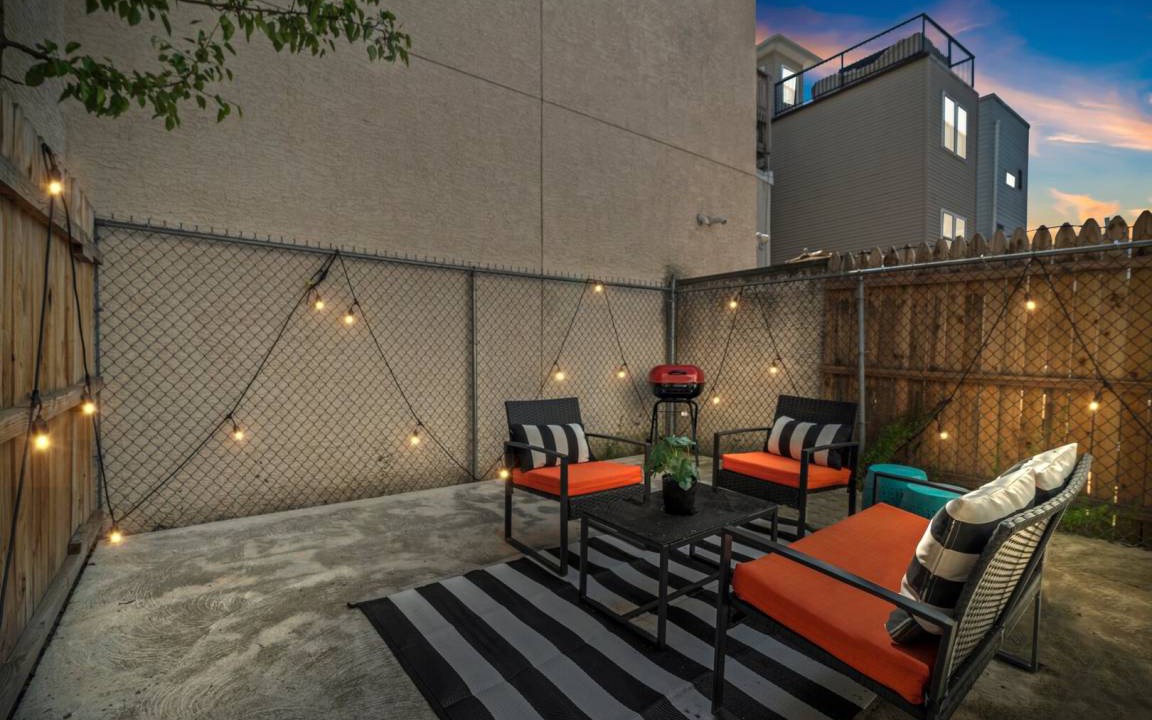 Photo of Patio Balcony in Fairmount