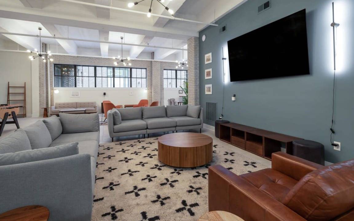Photo of Livingroom in Center City East