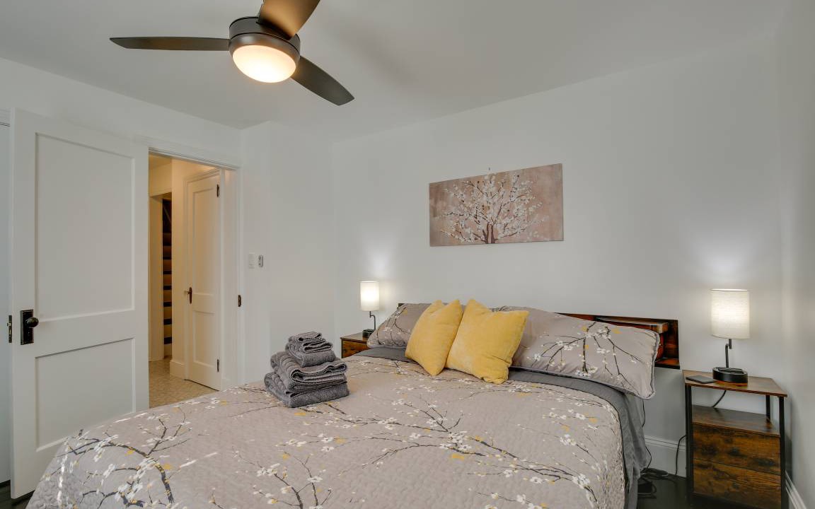Photo of Bedroom in Lincoln Park