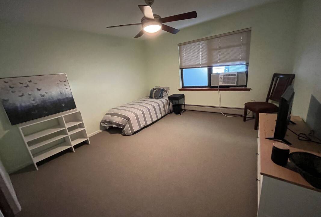 Photo of Bedroom in Secaucus
