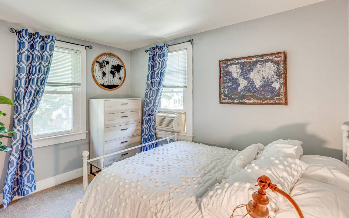 Photo of Bedroom in Annville