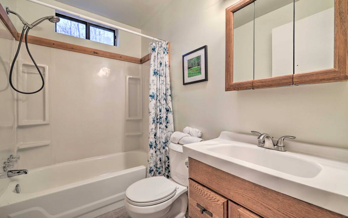 Photo of Bathroom in Greentown
