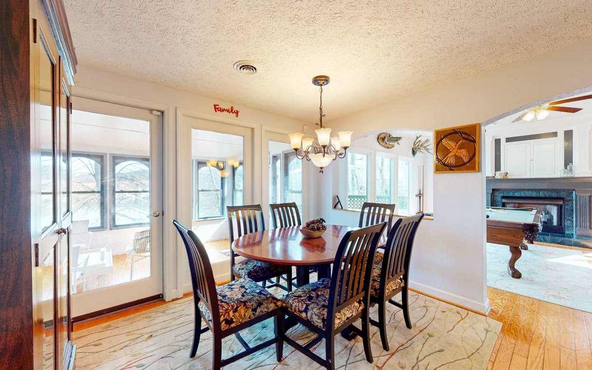 Photo of Livingroom in Pulaski