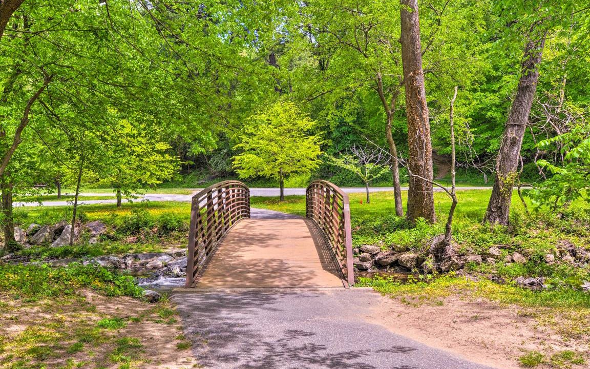 Photo of Others in Takoma Park
