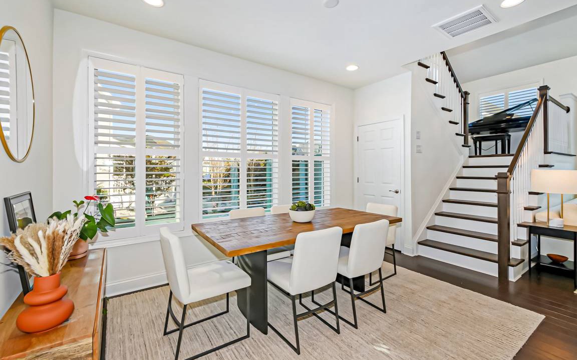 Photo of Livingroom in Long Neck