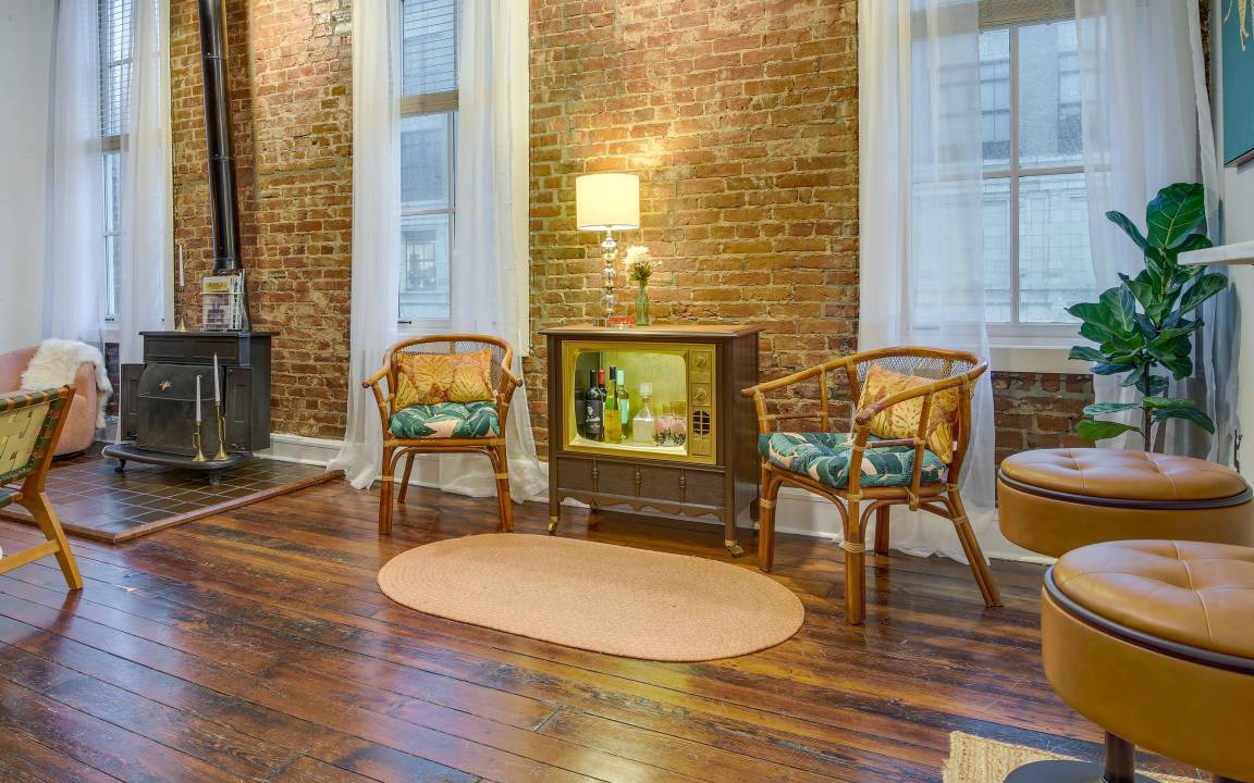 Photo of Livingroom in Downtown Memphis