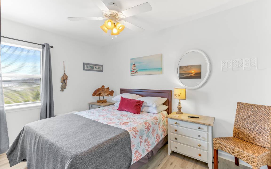 Photo of Bedroom in Village of Stump Sound
