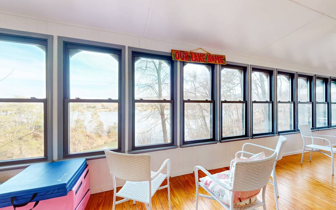 Photo of Livingroom in Pulaski