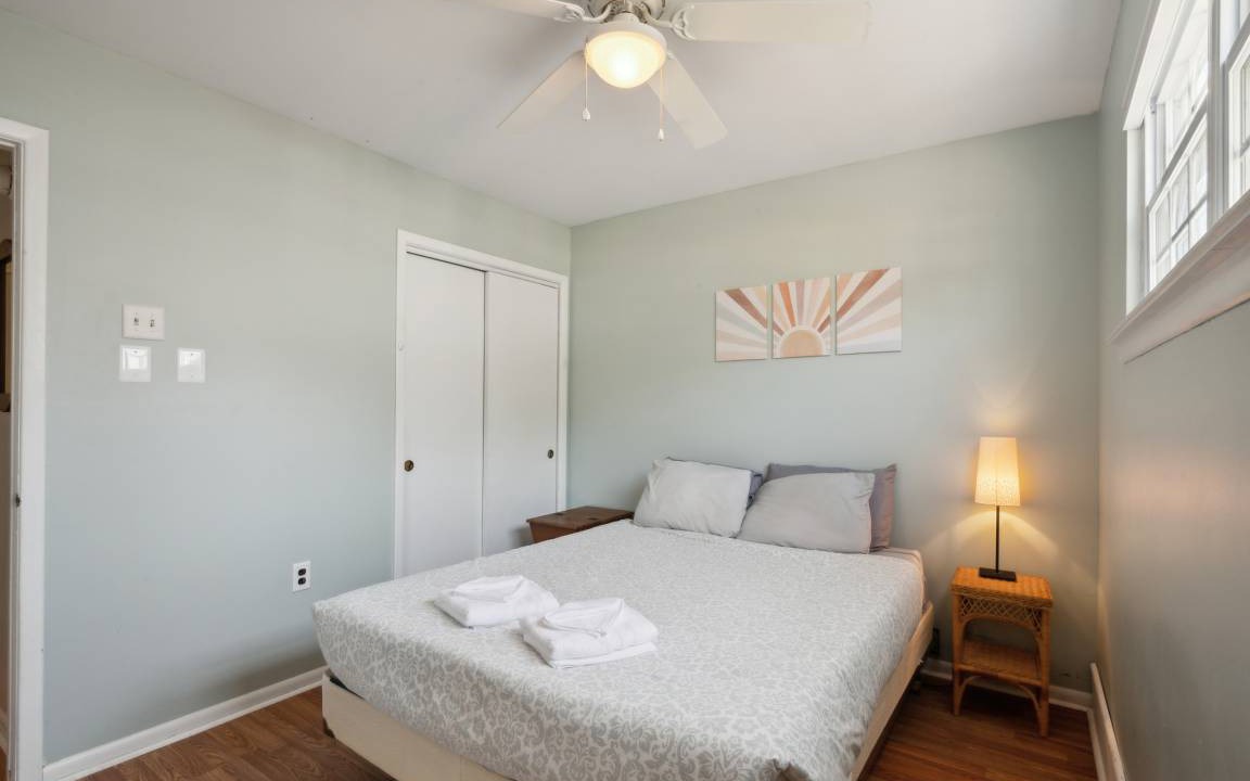 Photo of Bedroom in Village Green