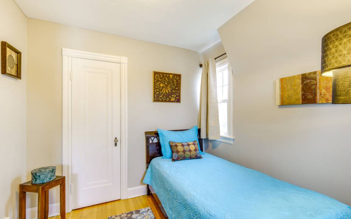 Photo of Bedroom in Garfield Heights