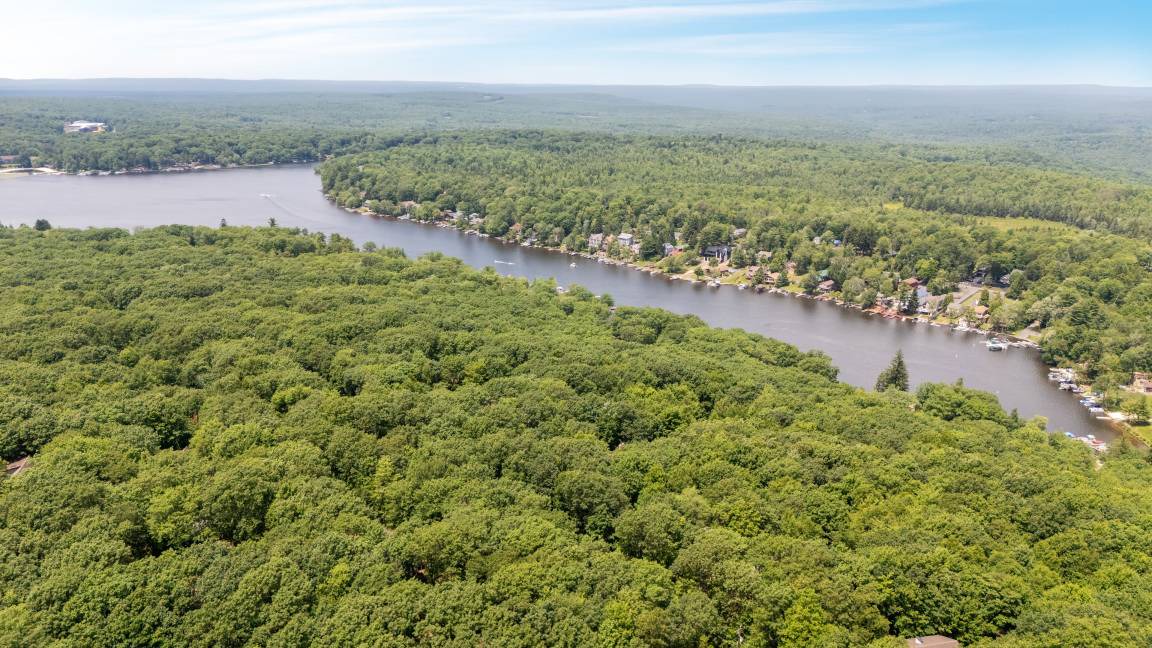 Photo of Others in Lake Harmony Estates