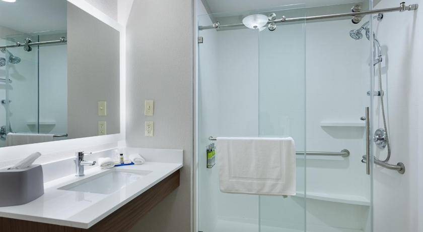 Photo of Bathroom in Weston