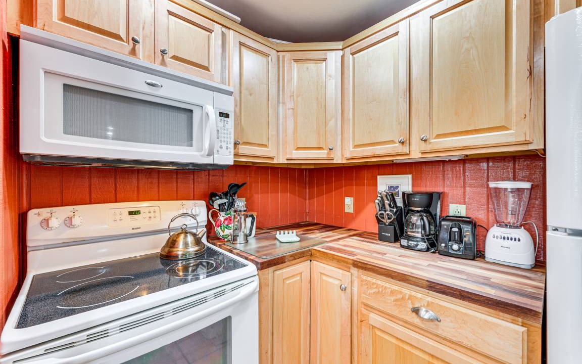 Photo of Kitchen in Snowshoe