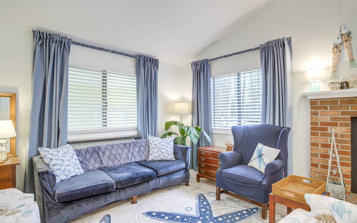 Photo of Livingroom in Ocean Pines