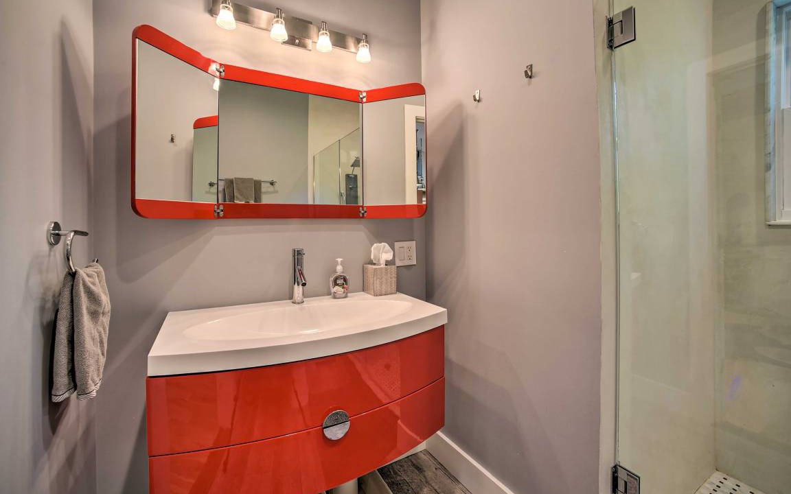 Photo of Bathroom in Wallkill