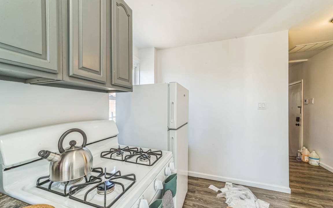 Photo of Kitchen in Hackensack River Waterfront