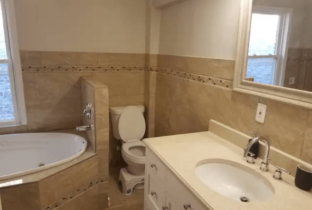 Photo of Bathroom in Downtown Baltimore