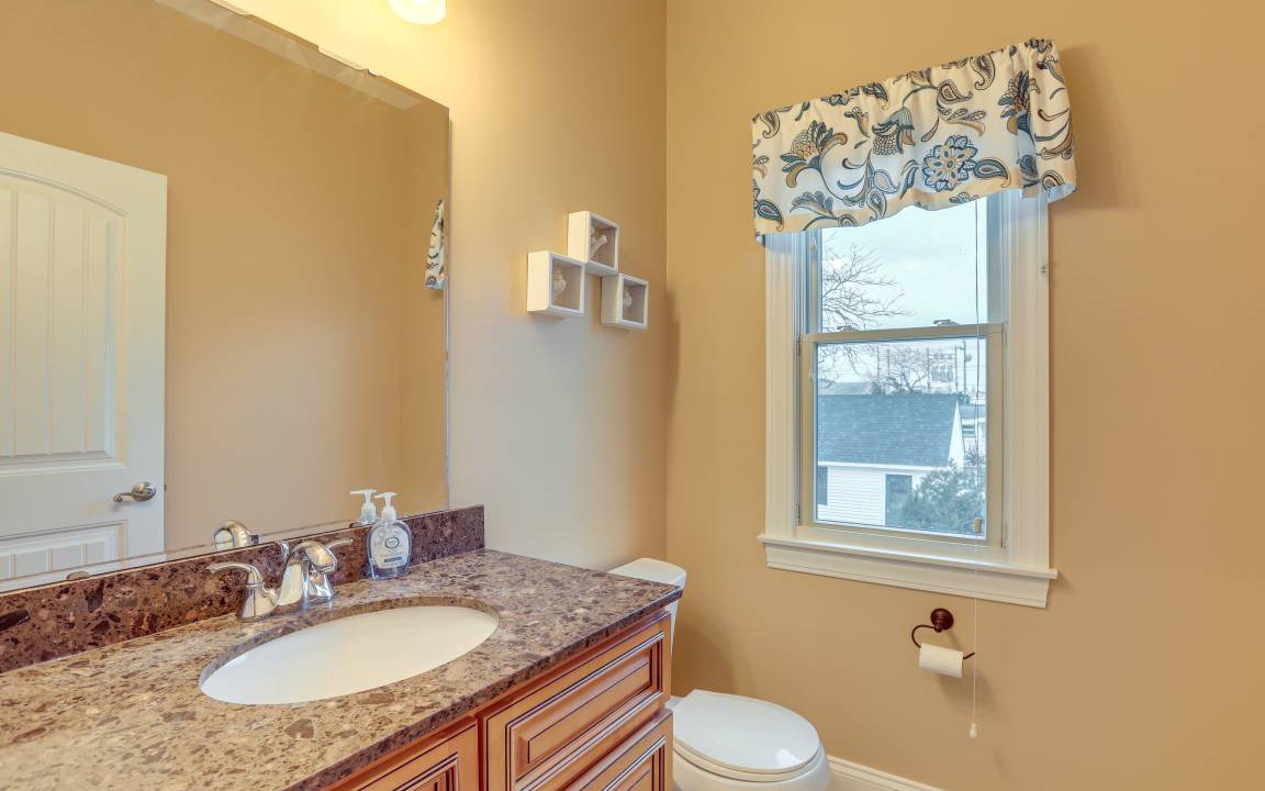 Photo of Bathroom in The Dunes