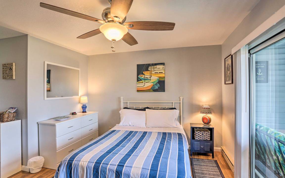 Photo of Bedroom in Oak Harbor