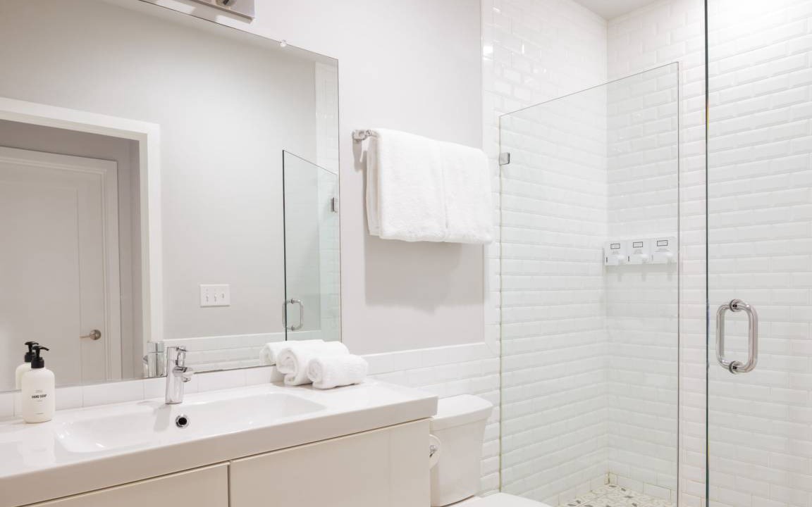 Photo of Bathroom in Old City