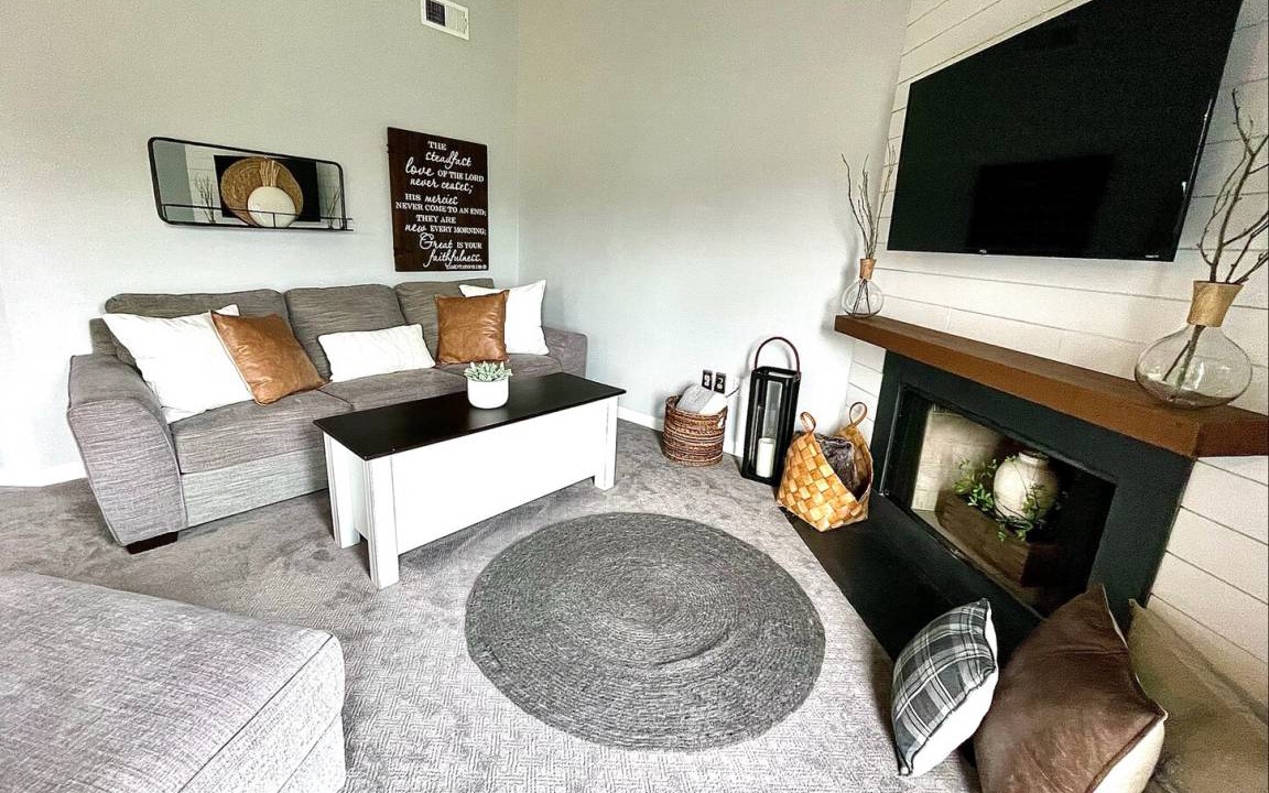 Photo of Livingroom in Reading
