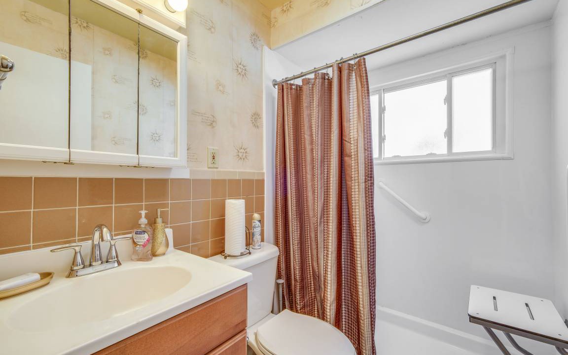 Photo of Bathroom in South Euclid