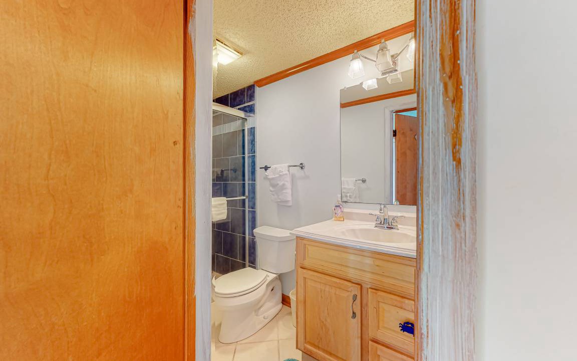 Photo of Bathroom in Fenwick Island