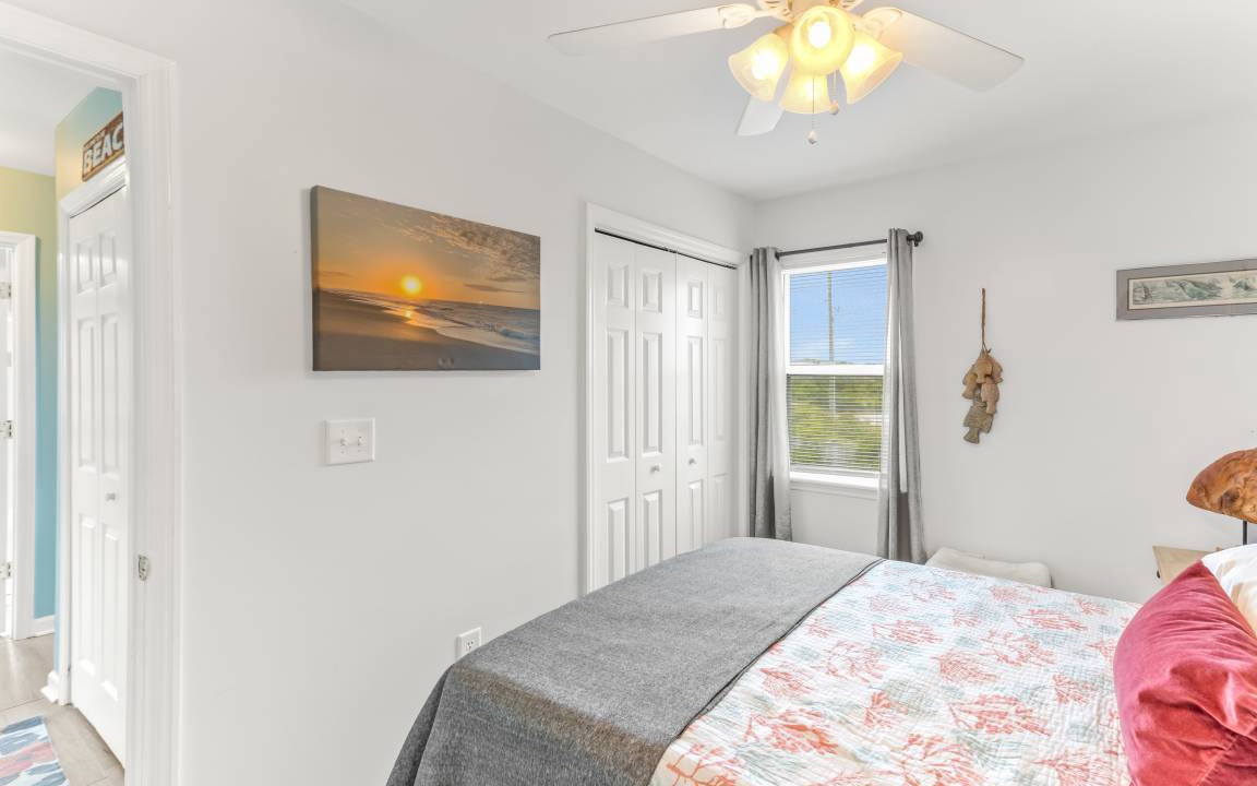 Photo of Bedroom in Village of Stump Sound