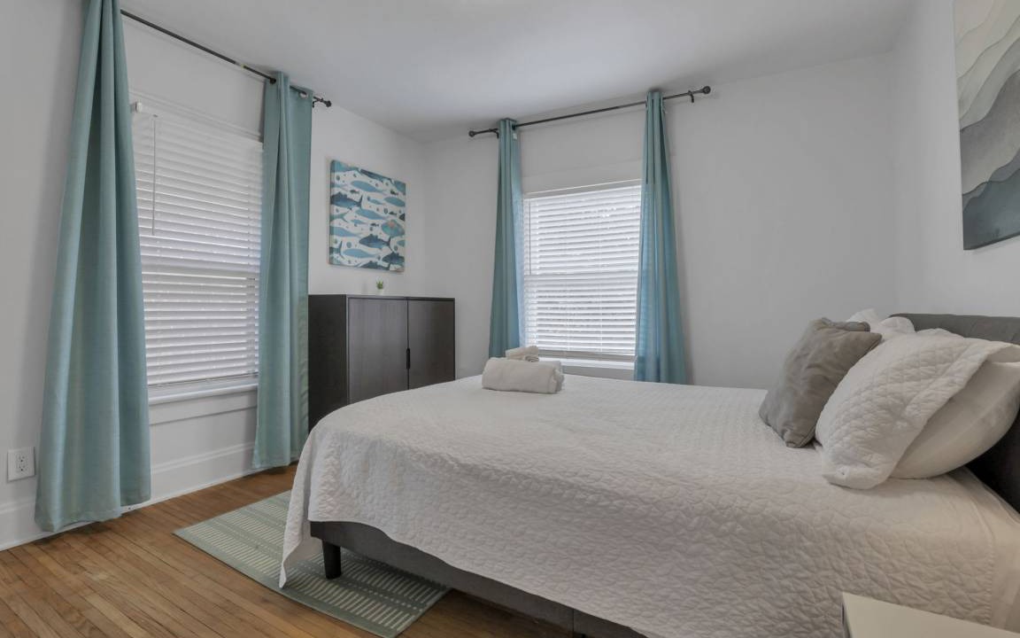 Photo of Bedroom in Old North Columbus