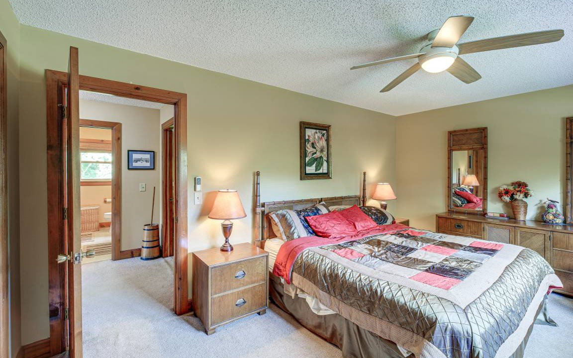 Photo of Bedroom in Bluff City