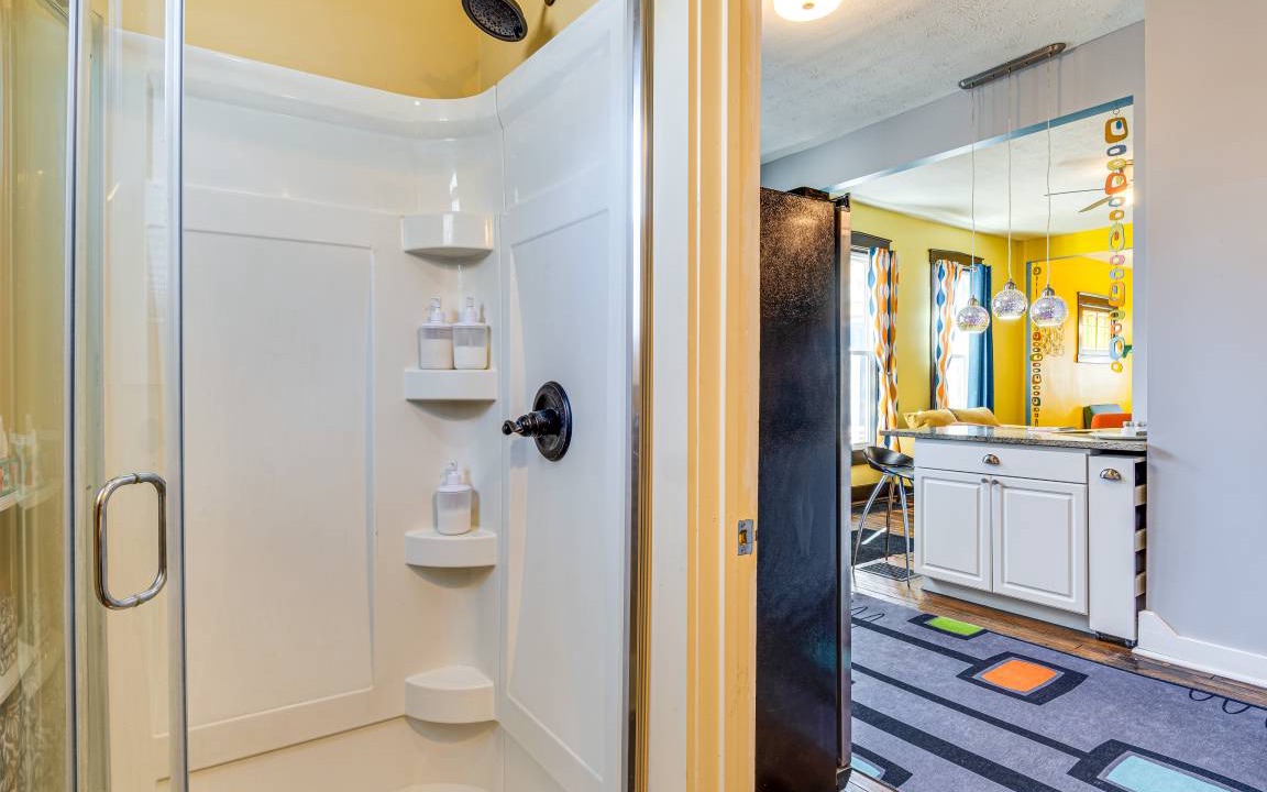Photo of Bathroom in Fountain Square