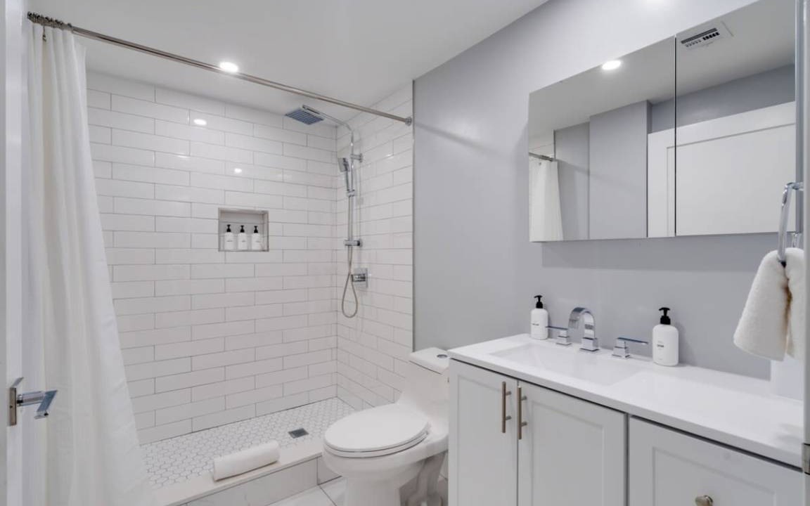 Photo of Bathroom in Center City East
