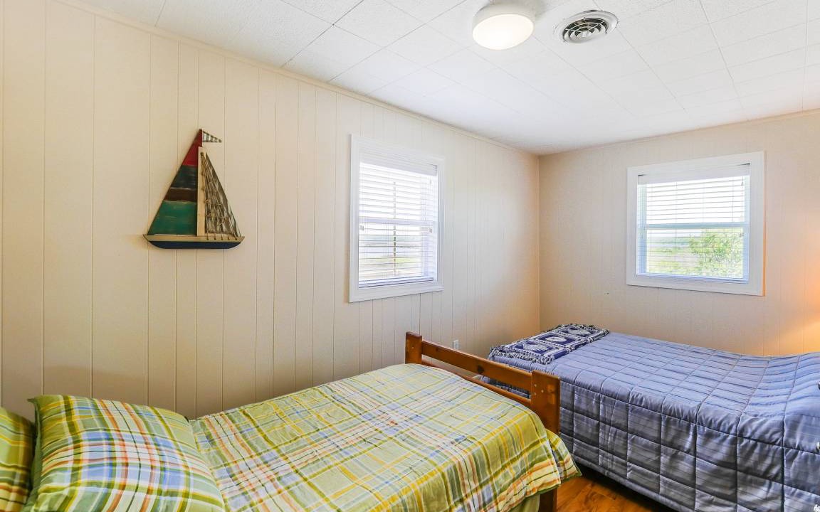 Photo of Bedroom in Ocean City Beach