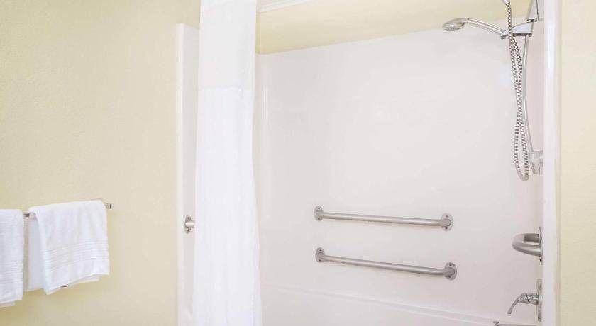 Photo of Bathroom in Dover